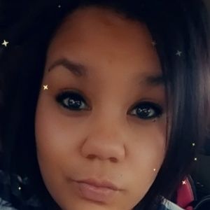 Meet your Posher, Briana